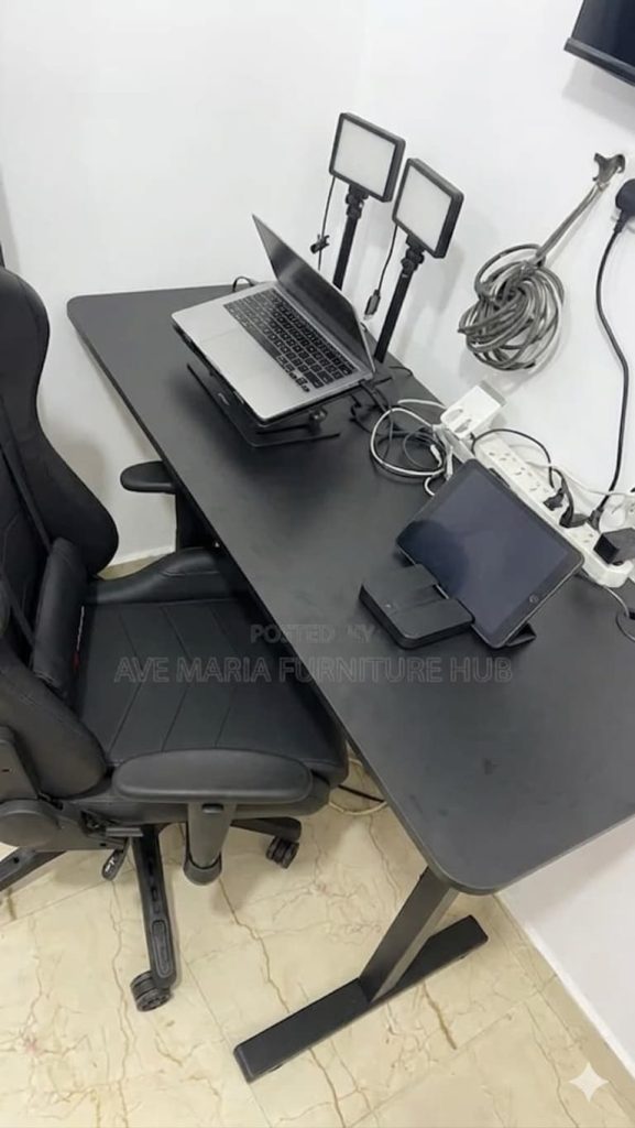 electric adjustable height desk and chair2